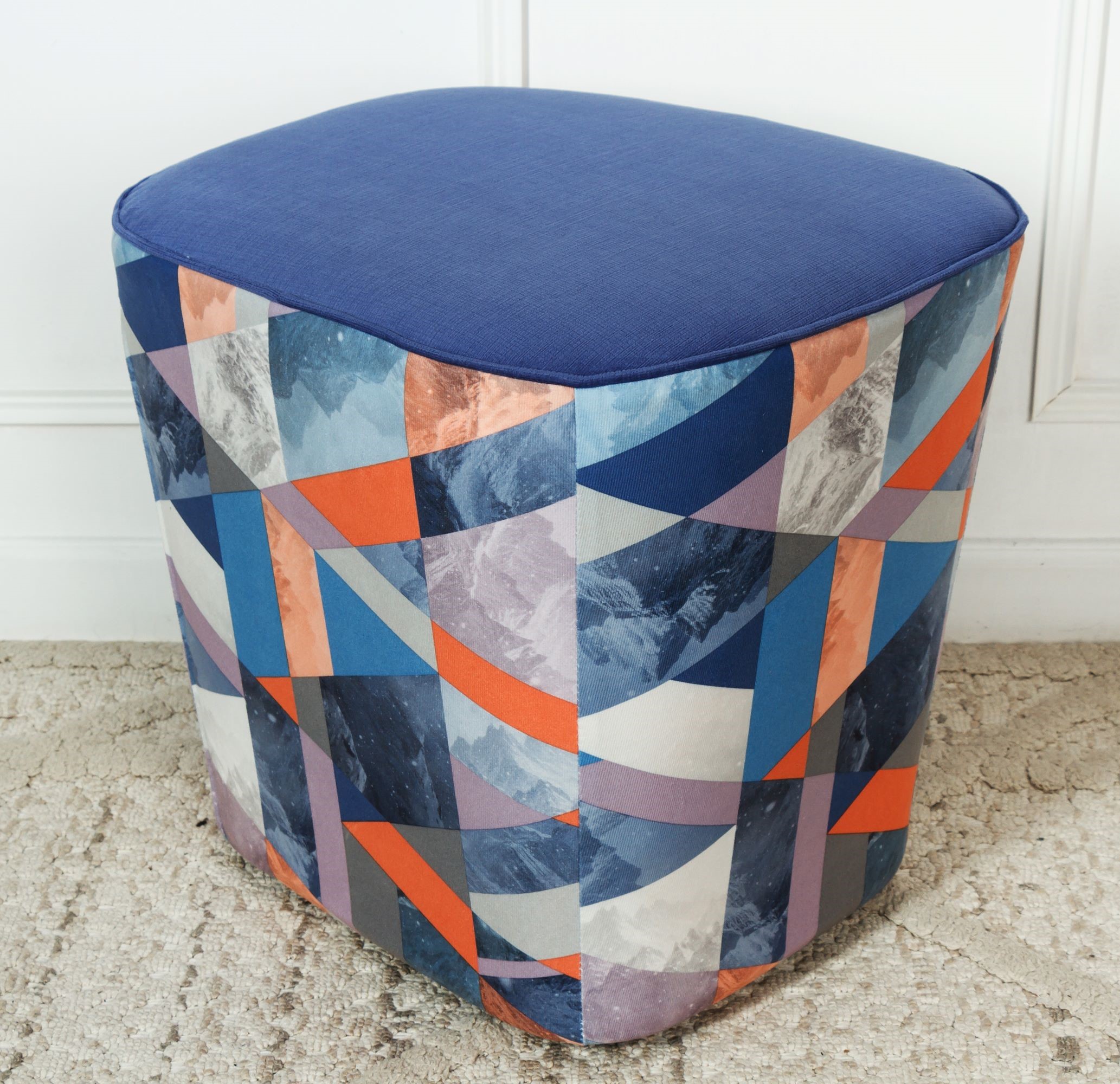 Пуф Лоренцо малый