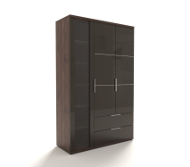 шкаф-витрина трёхстворчатый